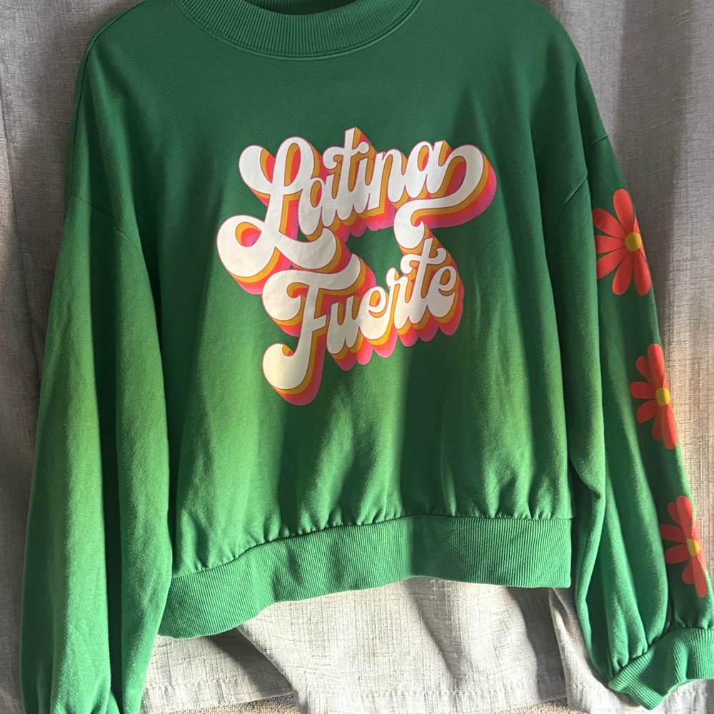 Target Green Latino Heritage Month Sweatshirt Latina Fuerte L
